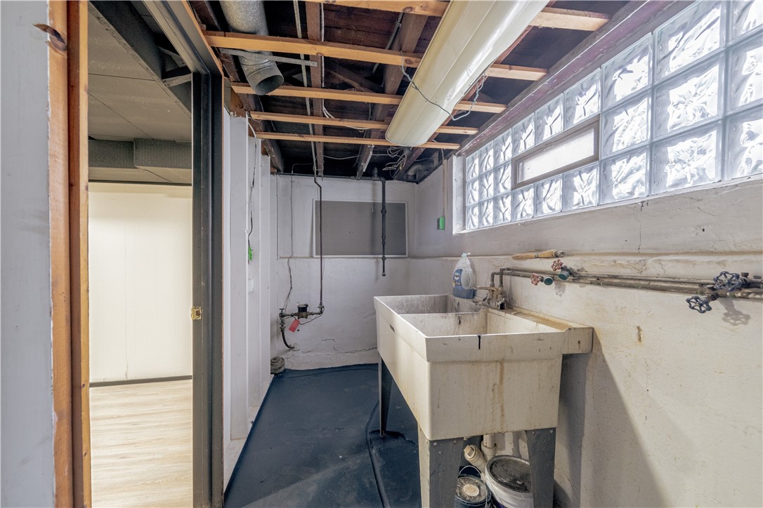 77 MacBeth Street Rochester, NY 14609 - Photo 25 of 30