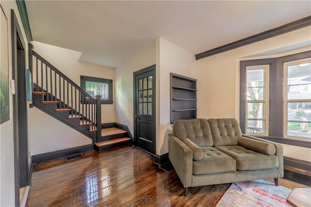 77 MacBeth Street Rochester, NY 14609 - Photo 4 of 30