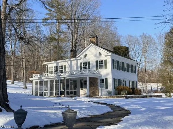 $1,500,000 | 121 Mosle Road, Far Hills, NJ 07931