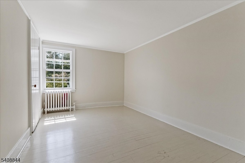 121 Mosle Road Far Hills, NJ 07931 - Photo 18 of 35