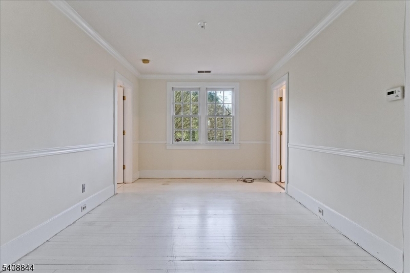 121 Mosle Road Far Hills, NJ 07931 - Photo 21 of 35