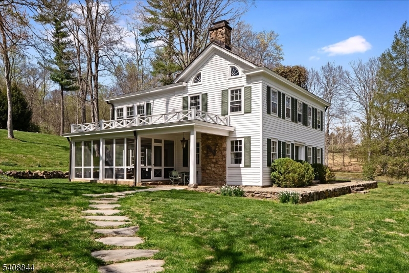 121 Mosle Road Far Hills, NJ 07931 - Photo 27 of 35