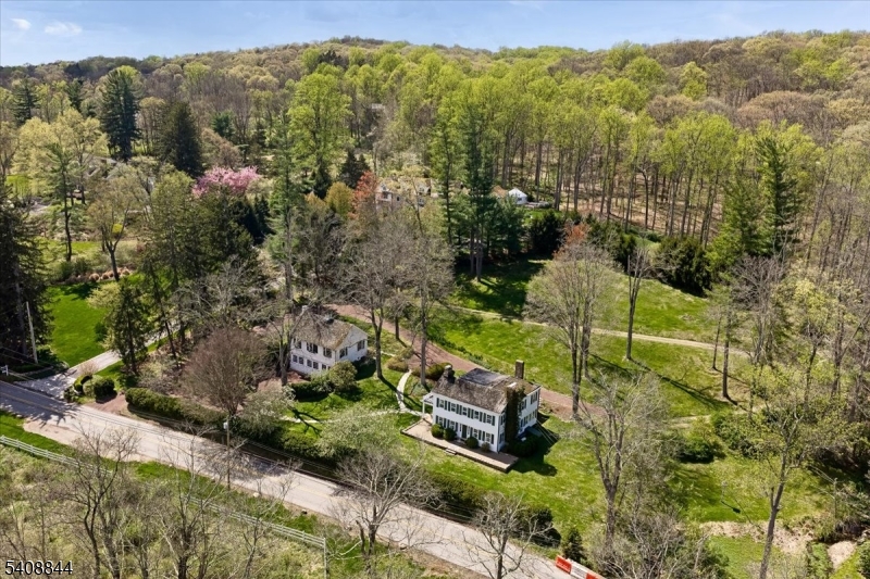 121 Mosle Road Far Hills, NJ 07931 - Photo 33 of 35