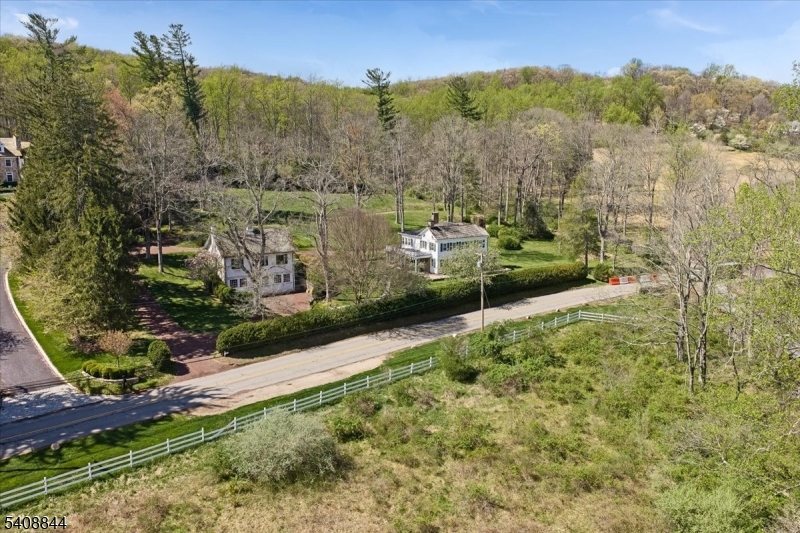 121 Mosle Road Far Hills, NJ 07931 - Photo 34 of 35
