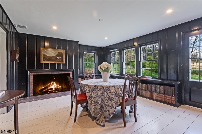 121 Mosle Road Far Hills, NJ 07931 - Photo 8 of 35