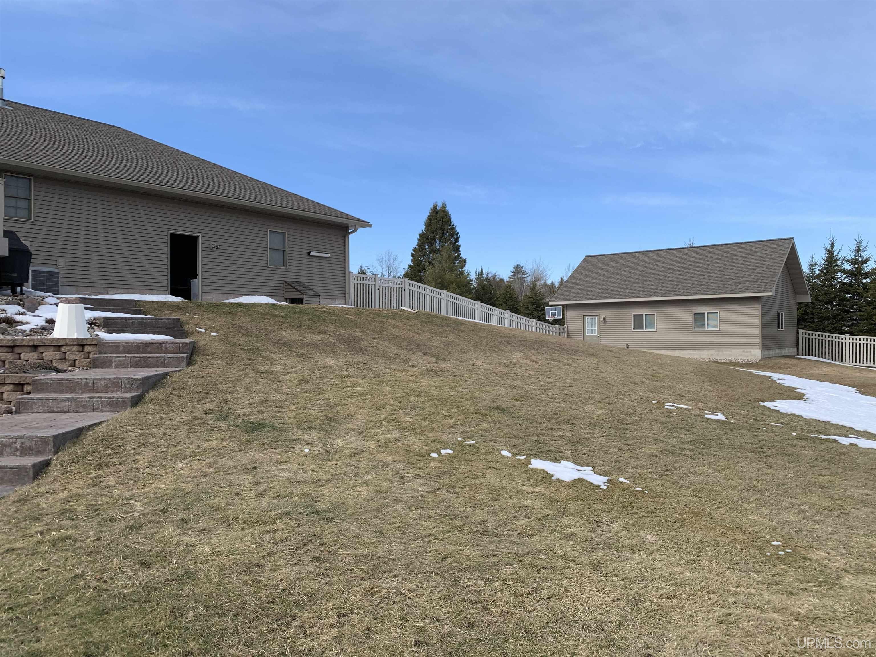 4380 M Road Escanaba, MI 49829 - Photo 58 of 67