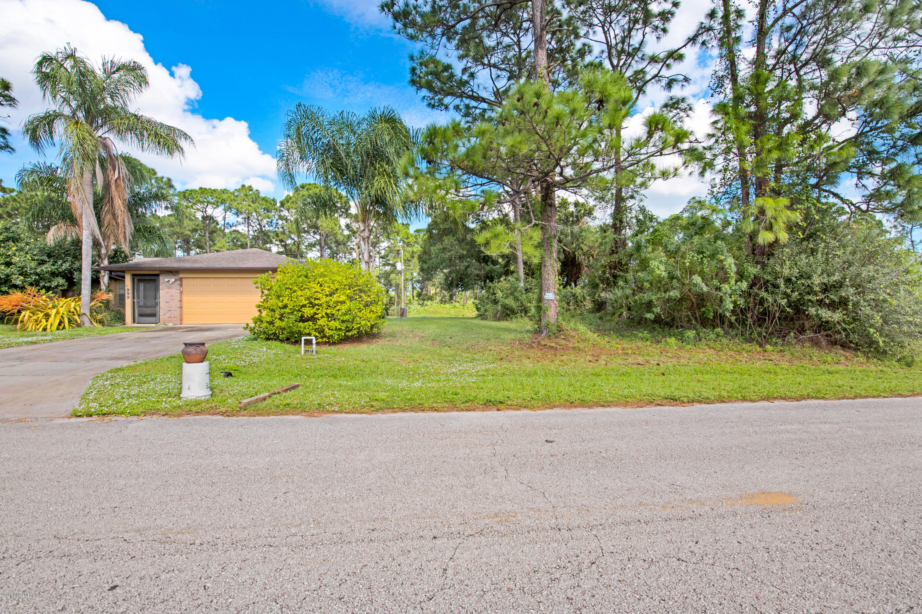 999 Emerald Road Southeast Palm Bay, FL 32909 - Photo 20 of 25 _DSC9283