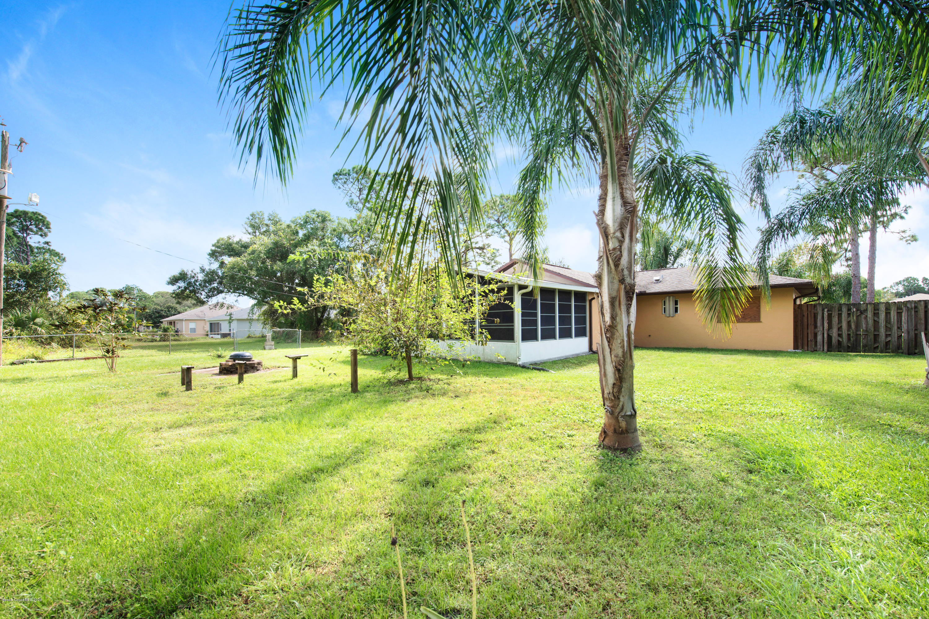 999 Emerald Road Southeast Palm Bay, FL 32909 - Photo 24 of 25 _DSC9295