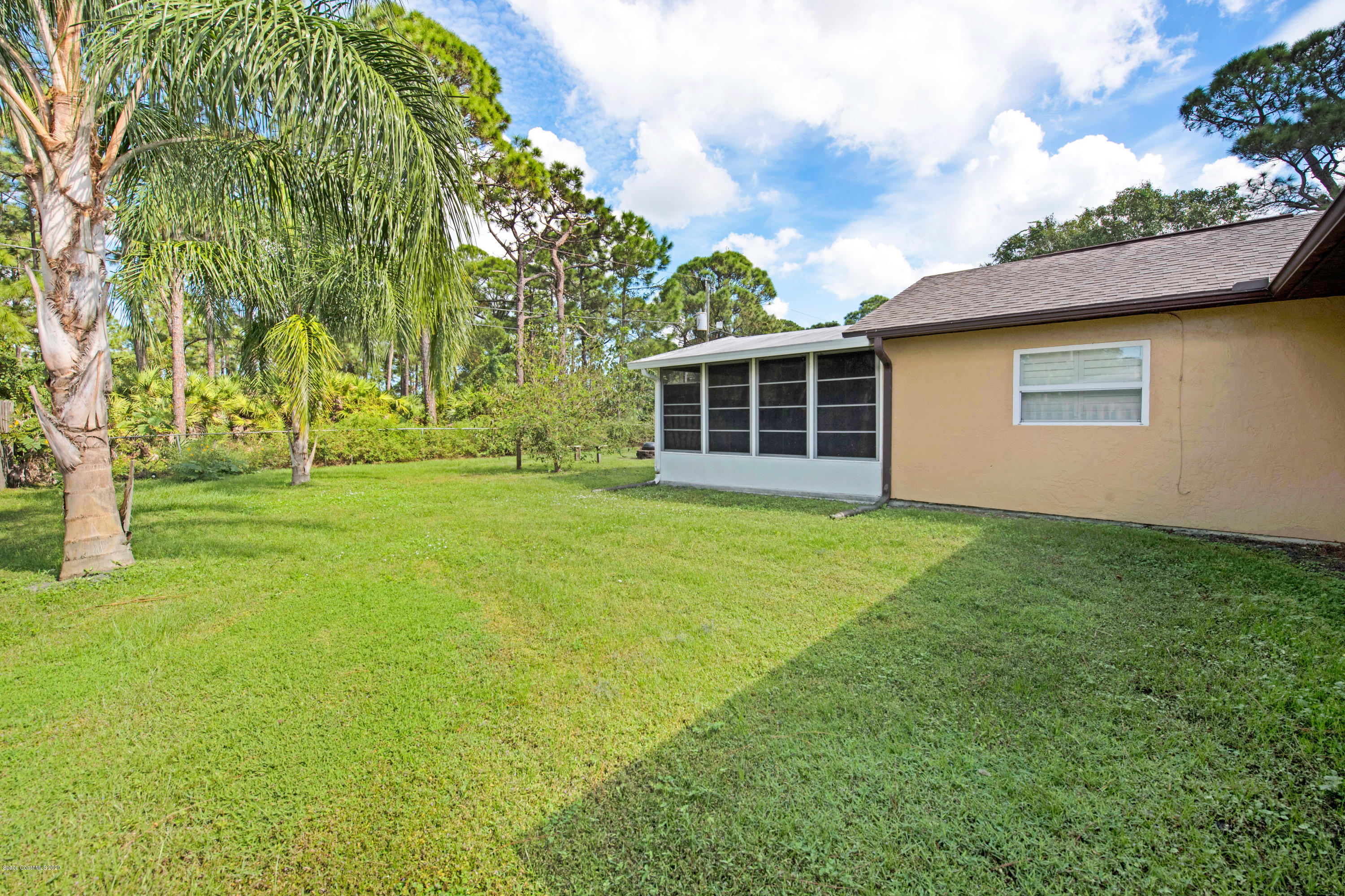 999 Emerald Road Southeast Palm Bay, FL 32909 - Photo 25 of 25 _DSC9298