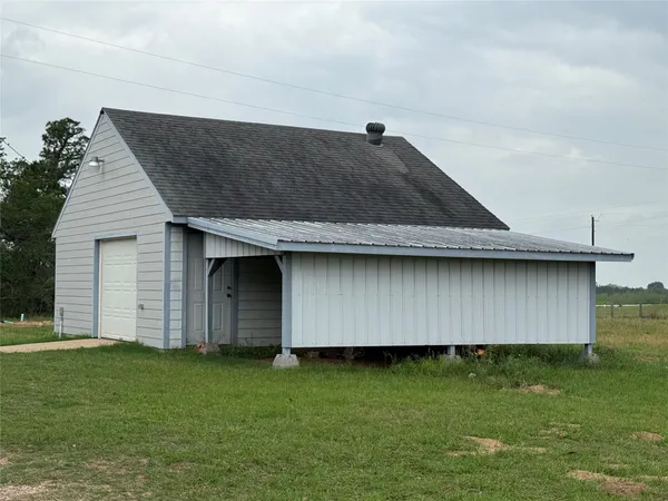 $2,900 | 1327 Kenney Hall Road, Brenham, TX 77833
