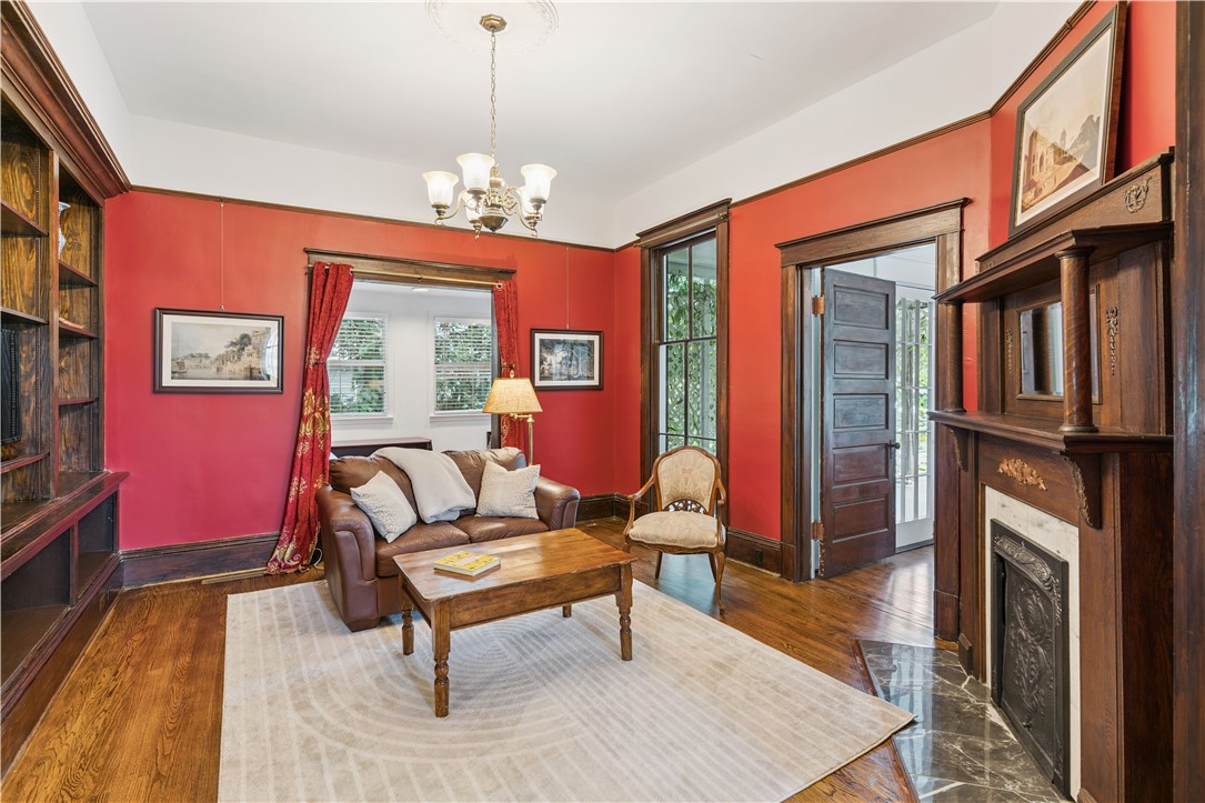 1208 Union Street Brunswick, GA 31520 - Photo 7 of 33