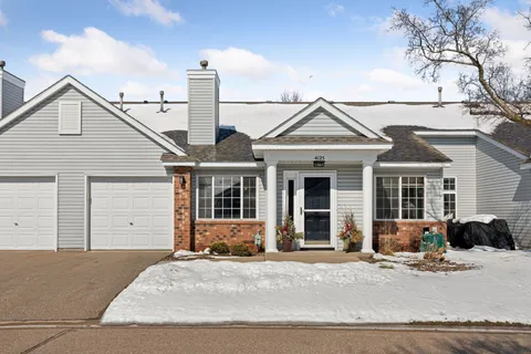 $250,000 | 4125 Ruby Lane, Eagan, MN 55122