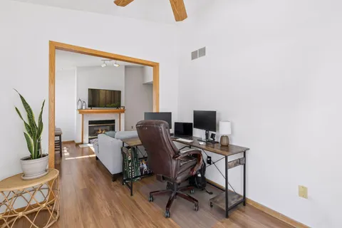 $250,000 | 4125 Ruby Lane, Eagan, MN 55122