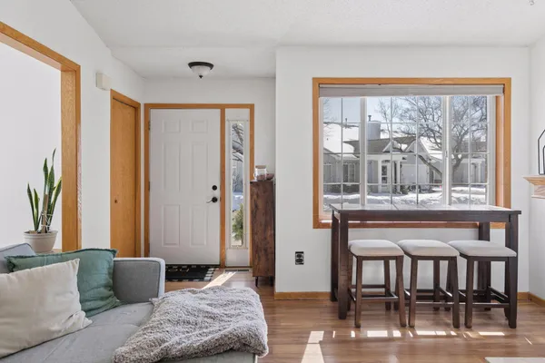 $250,000 | 4125 Ruby Lane, Eagan, MN 55122