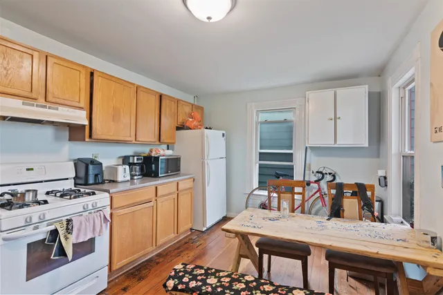 $1,109,000 | 305-307 North Winooski Avenue, Burlington, VT 05401