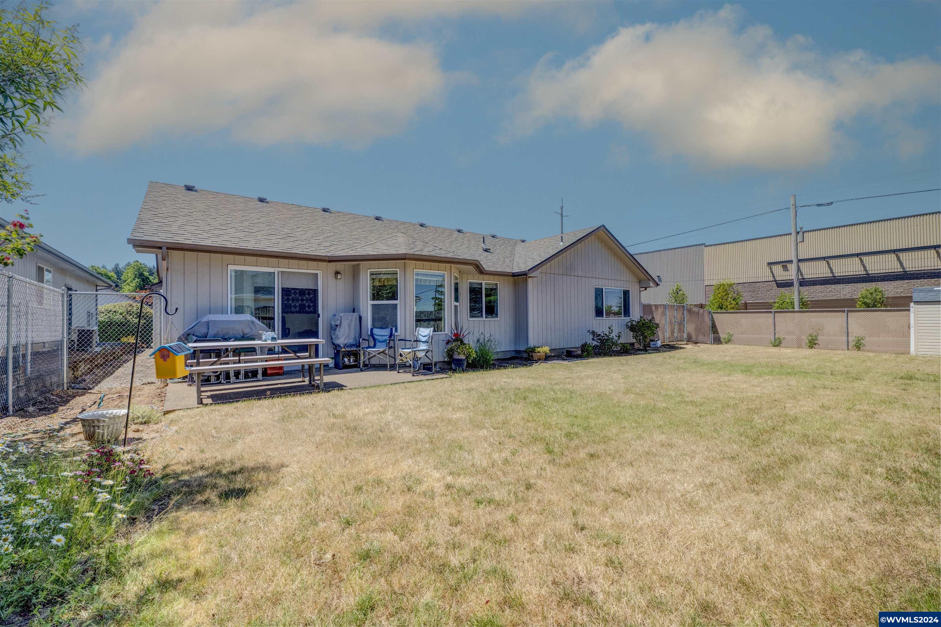 5006 Riley Court Southeast Salem, OR 97306 - Photo 28 of 34 Gallery Image 28