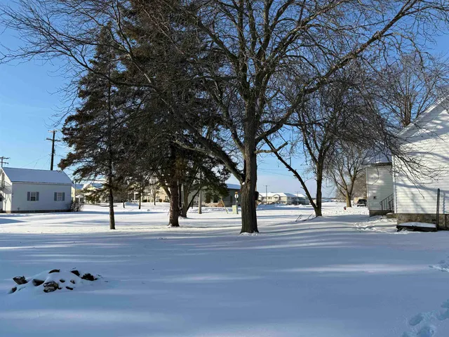 $149,900 | 264 Cook Avenue, Oconto, WI 54153