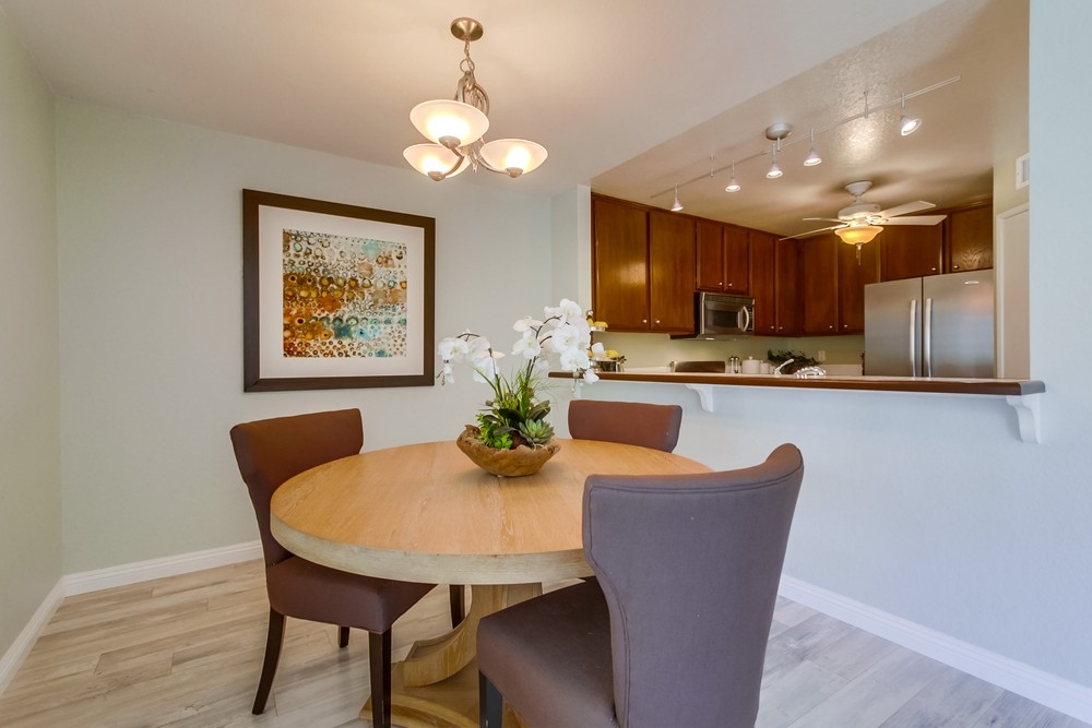 864 Buttercup Road Carlsbad, CA 92011 - Photo 12 of 25
