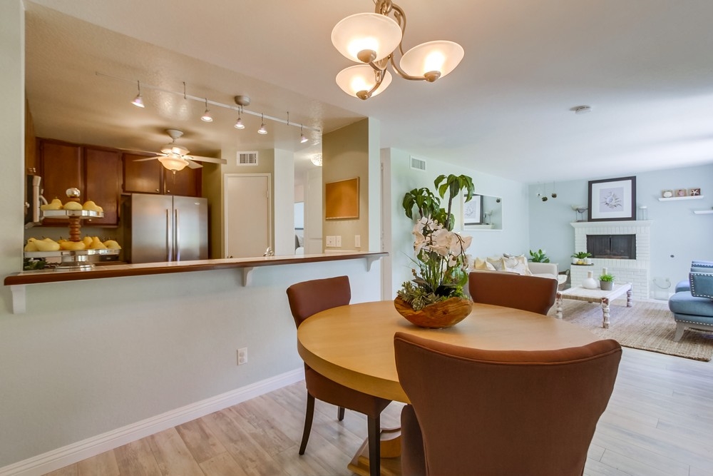 864 Buttercup Road Carlsbad, CA 92011 - Photo 13 of 25