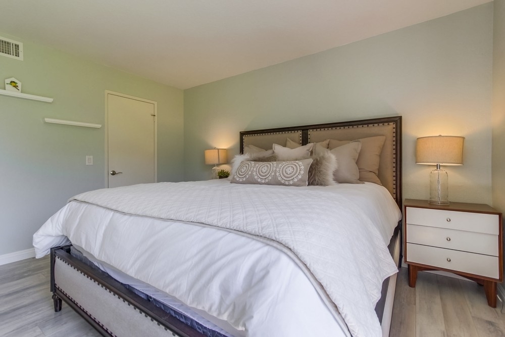 864 Buttercup Road Carlsbad, CA 92011 - Photo 22 of 25