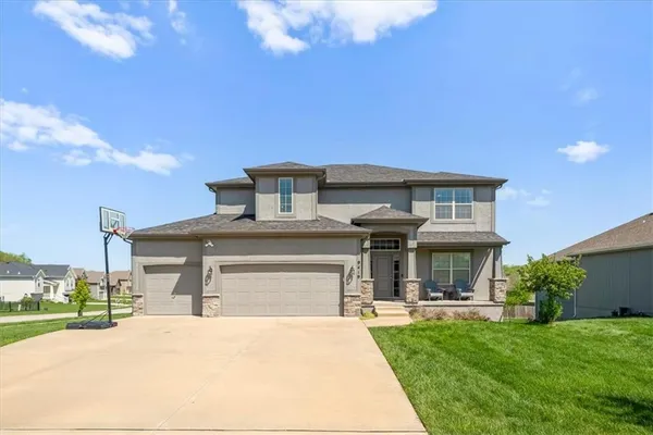 $550,000 | 9419 North Bell Street, Kansas City, MO 64155