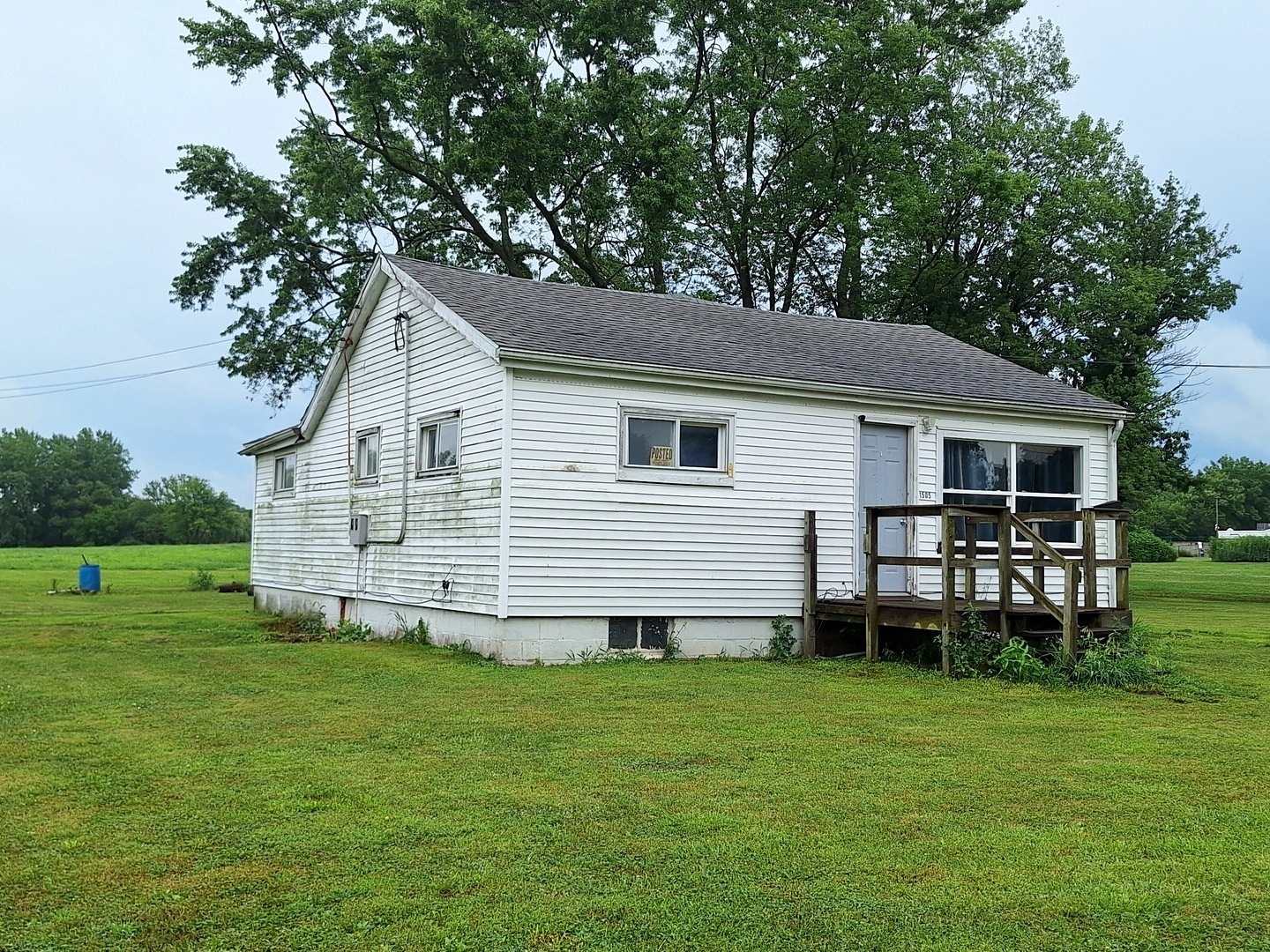 1505 North Otter Creek Road Streator, IL 61364 - Photo 40 of 40 a view of a house with a backyard