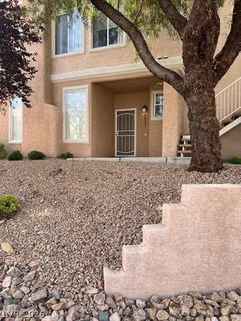 $2,500 | 251 South Green Valley Parkway, Unit 5411, Henderson, NV 89012