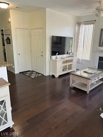 $2,500 | 251 South Green Valley Parkway, Unit 5411, Henderson, NV 89012