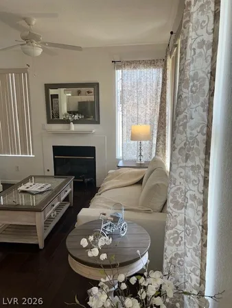 $2,500 | 251 South Green Valley Parkway, Unit 5411, Henderson, NV 89012