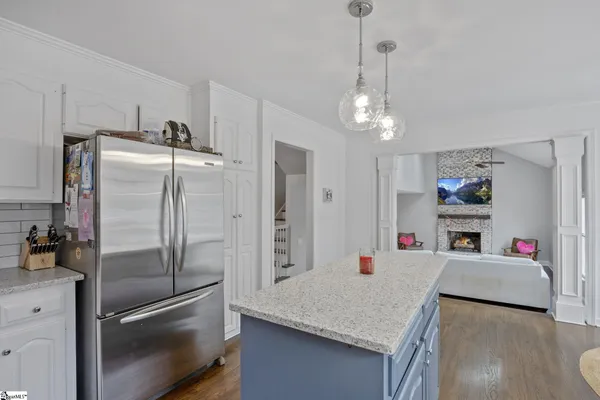 $550,000 | 102 West Silverleaf Street, Greer, SC 29650