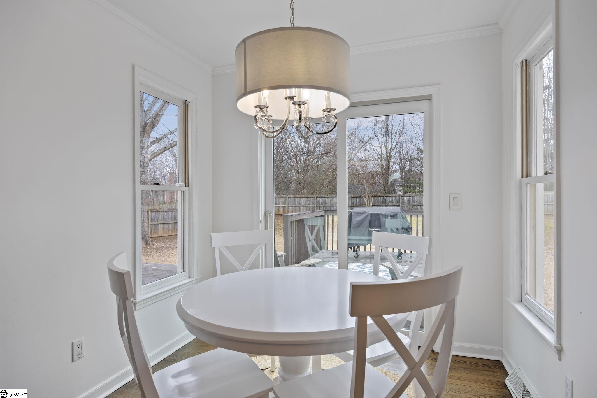 102 West Silverleaf Street Greer, SC 29650 - Photo 14 of 36