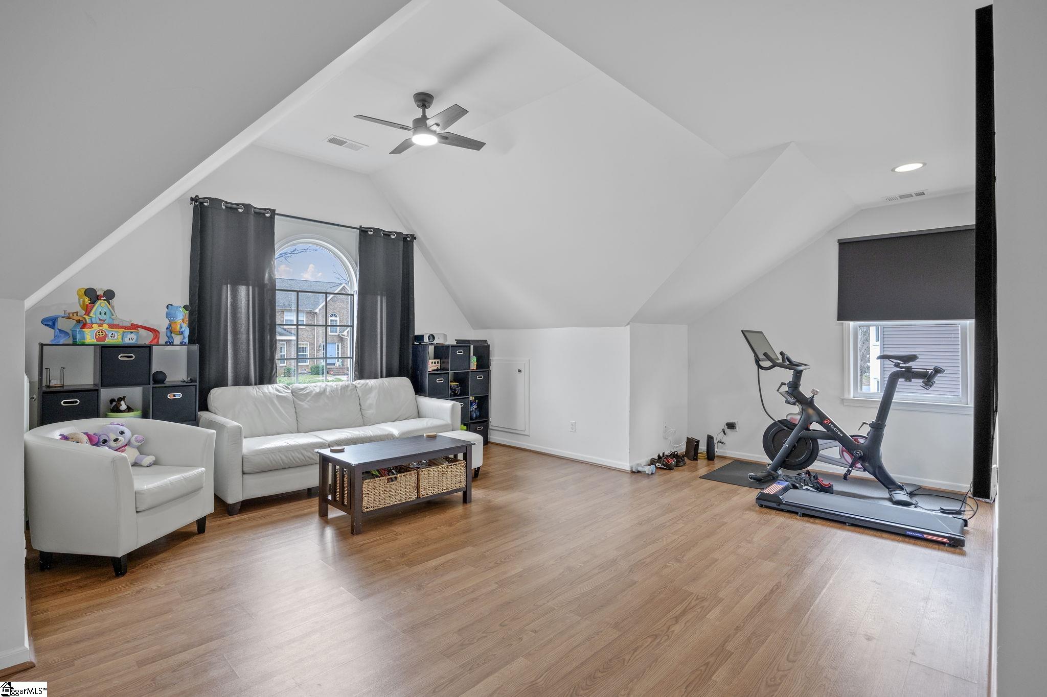 102 West Silverleaf Street Greer, SC 29650 - Photo 20 of 36