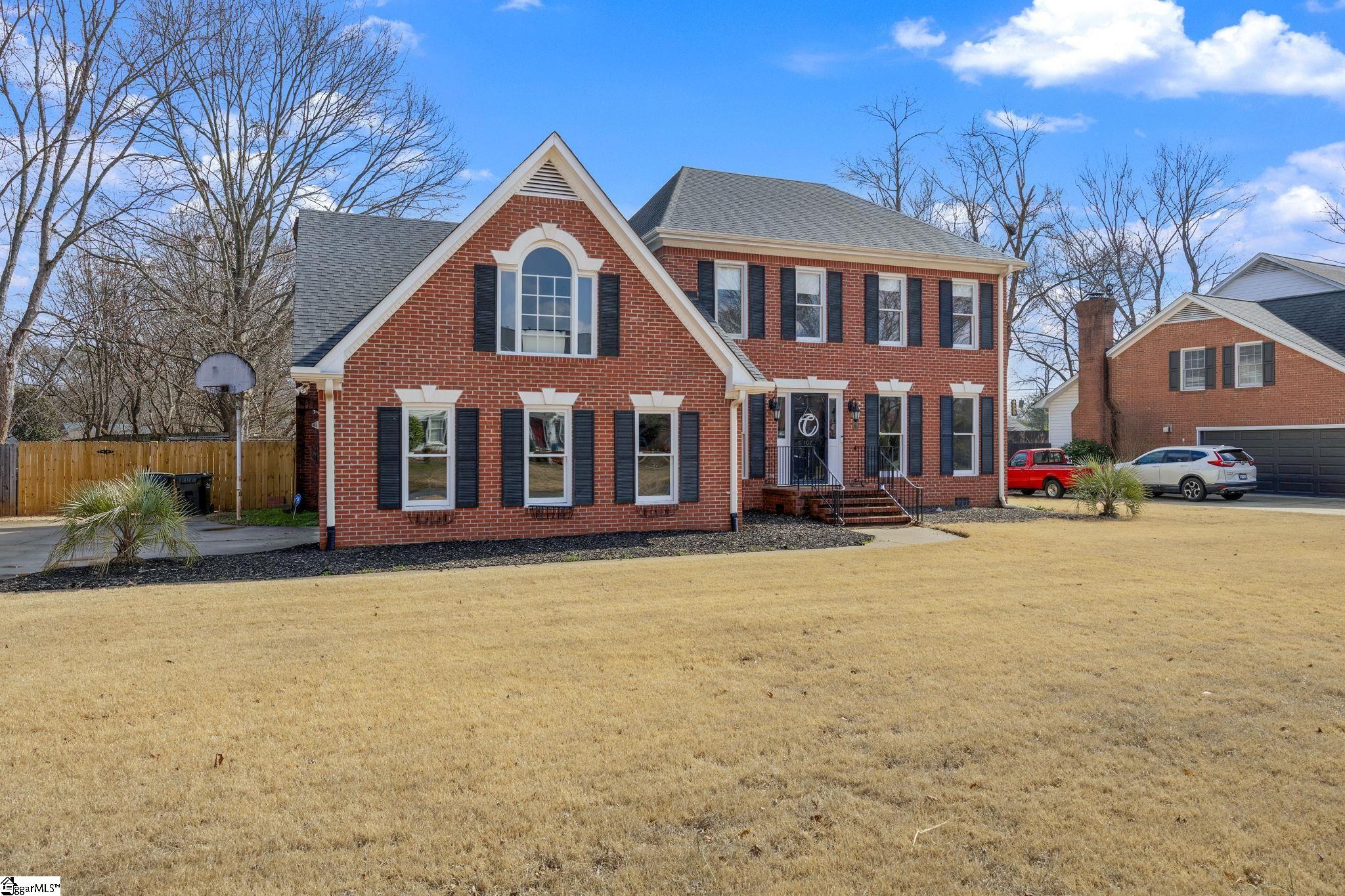 102 West Silverleaf Street Greer, SC 29650 - Photo 3 of 36
