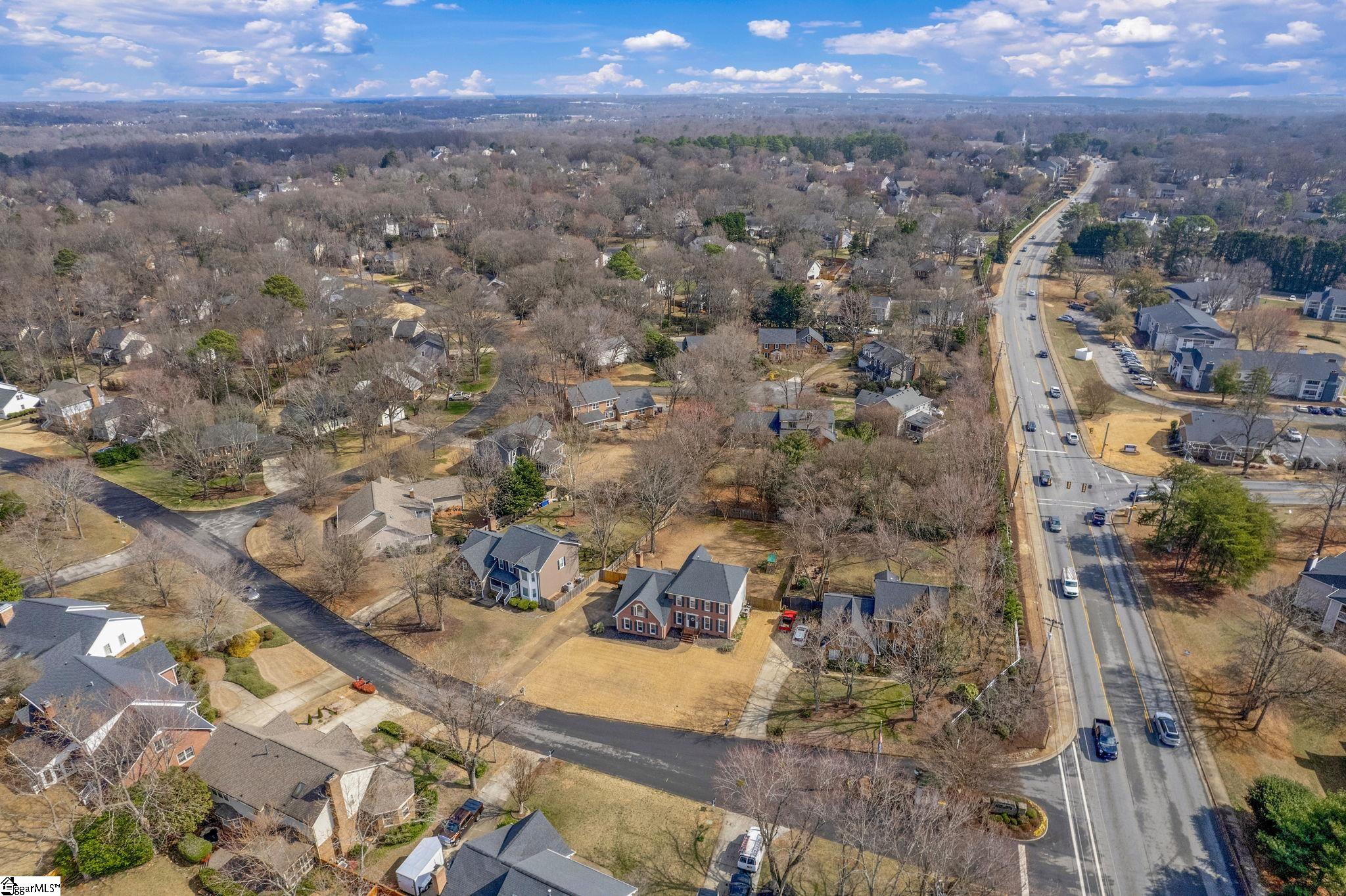 102 West Silverleaf Street Greer, SC 29650 - Photo 33 of 36