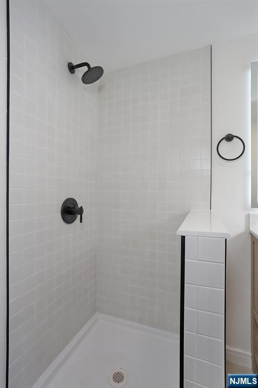 73 Rucereto Avenue Dumont, NJ 07628 - Photo 29 of 44 Gallery Image 29