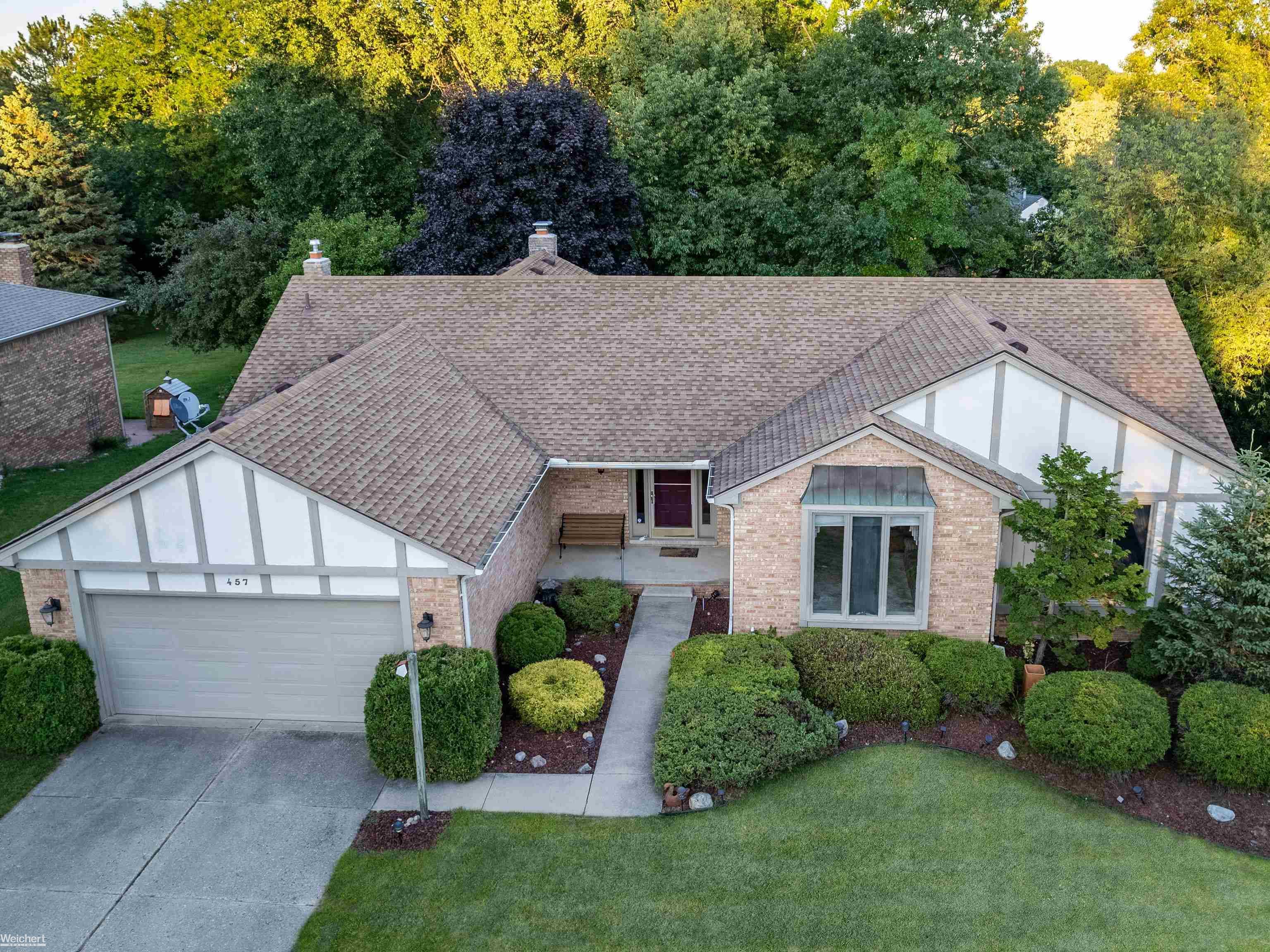 457 Lake Forest Road Rochester, MI 48309 - Photo 33 of 36