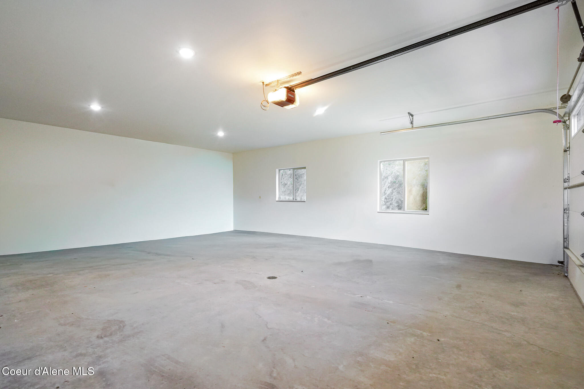 273 Paradise Valley Road Bonners Ferry, ID 83805 - Photo 23 of 37 Nice sized garage