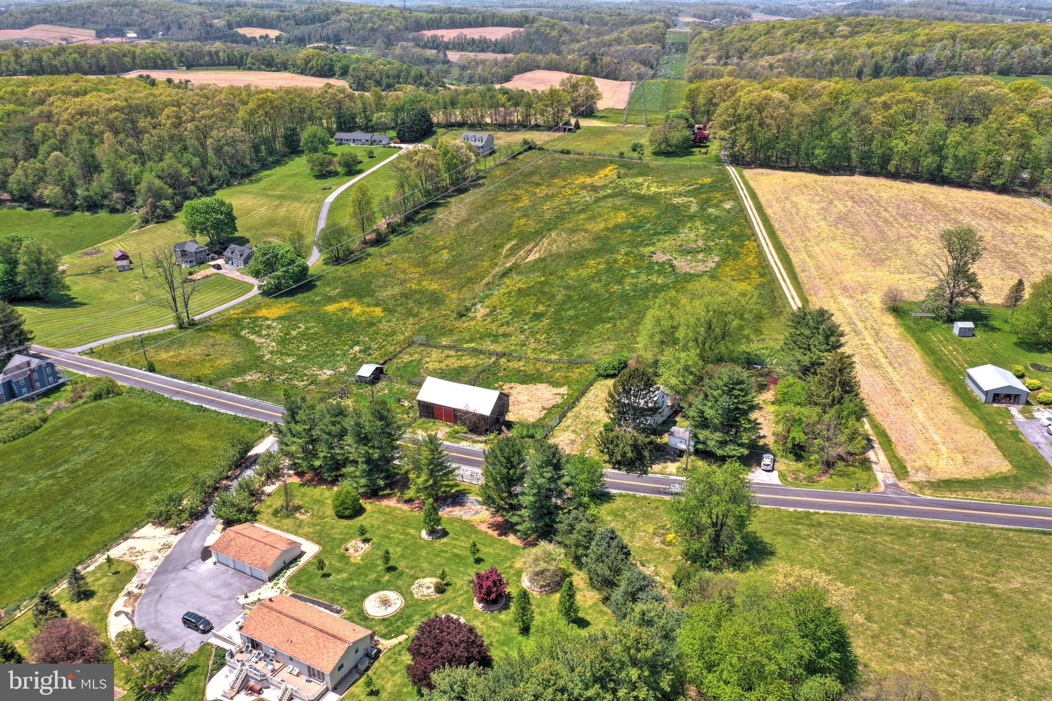 4928 Grave Run Road Manchester, MD 21102 - Photo 4 of 49