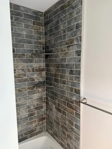 $1,900 | 627 North River Street, Unit 4, Ypsilanti, MI 48198