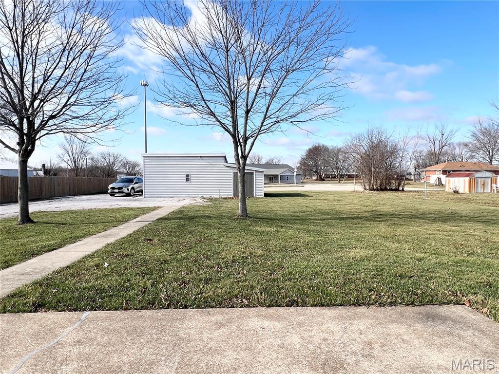 227 North Moore Street Waterloo, IL 62298 - Photo 3 of 28