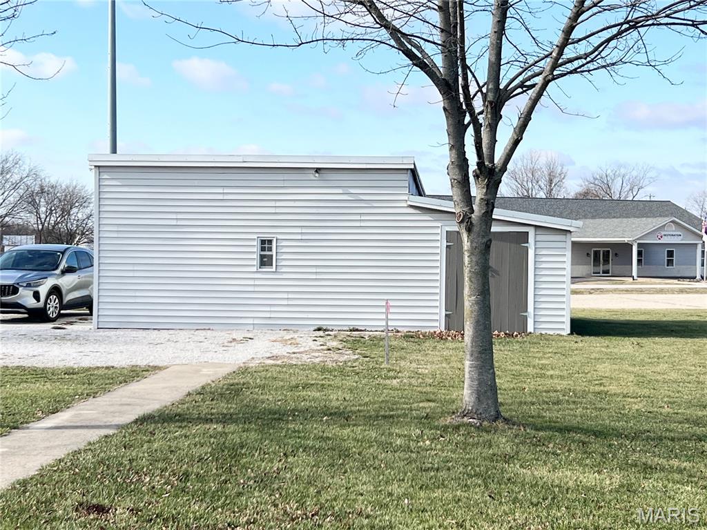 227 North Moore Street Waterloo, IL 62298 - Photo 4 of 28