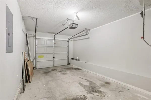 $190,000 | 6812 Gallant Circle Southeast, Unit 1, Mableton, GA 30126