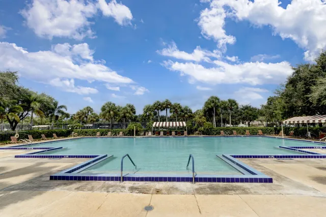 $650,000 | 2085 Chagall Circle, West Palm Beach, FL 33409