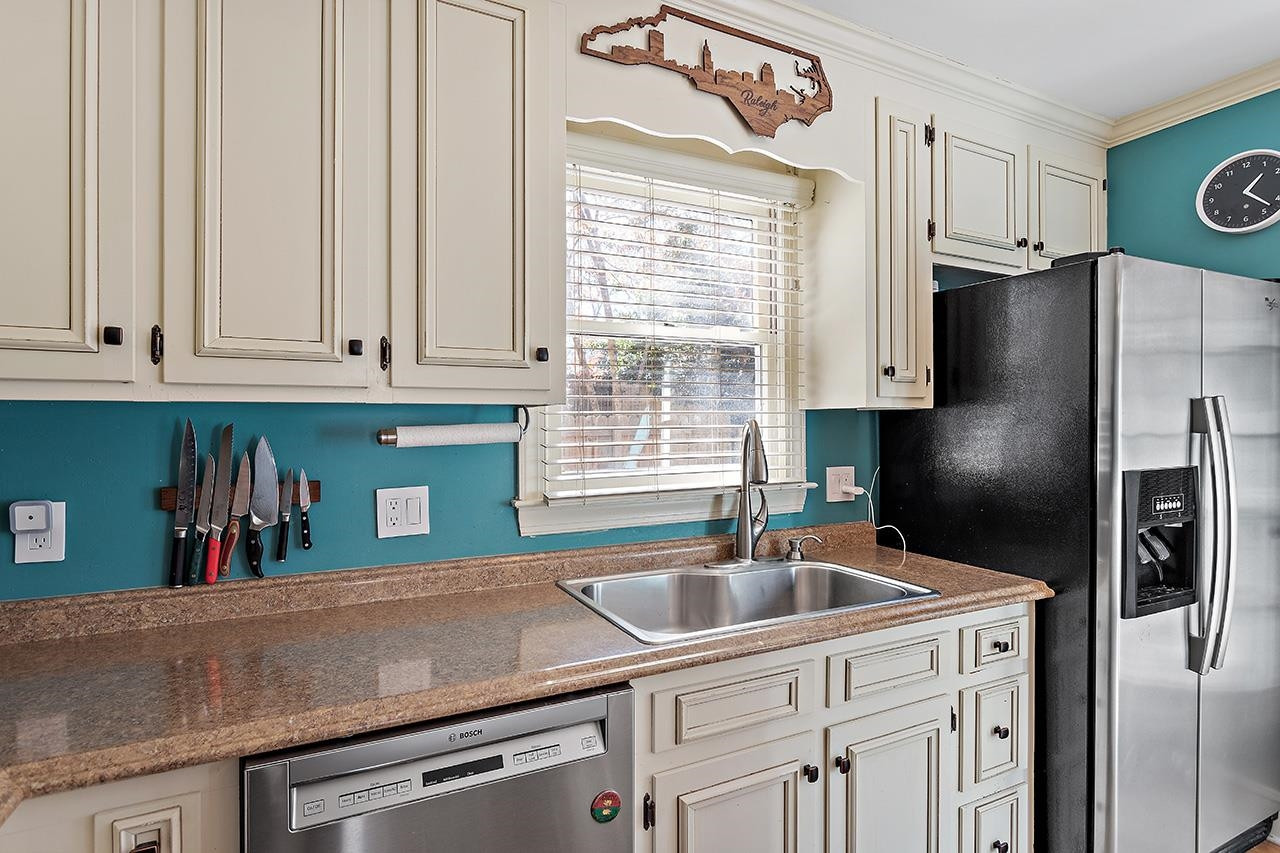 1209 Moultrie Court Raleigh, NC 27615 - Photo 14 of 36 Photo 14