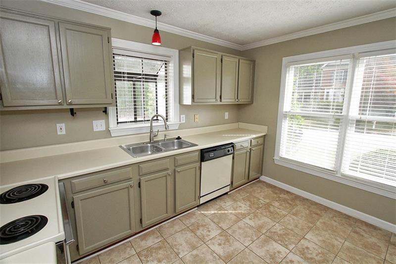 6115 Colston Lane Tucker, GA 30084 - Photo 11 of 27