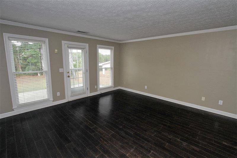 6115 Colston Lane Tucker, GA 30084 - Photo 4 of 27