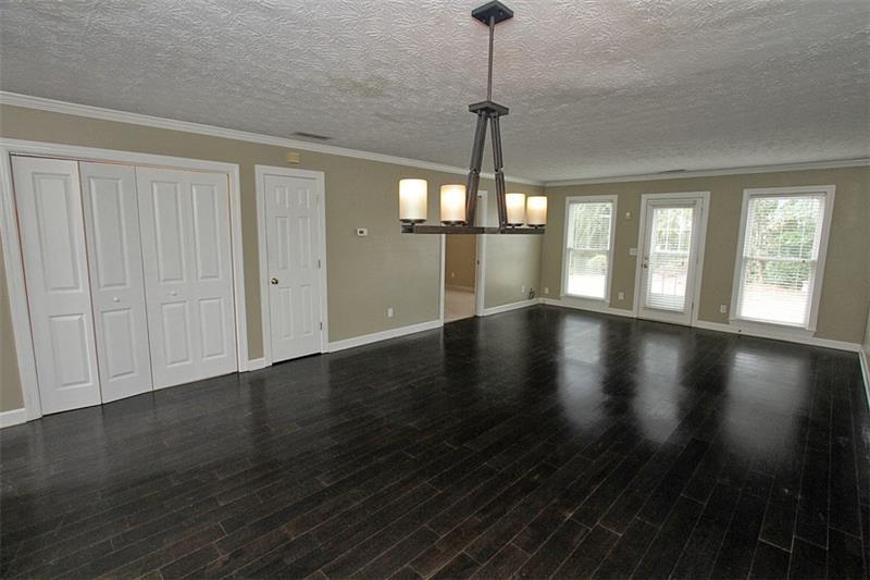 6115 Colston Lane Tucker, GA 30084 - Photo 8 of 27