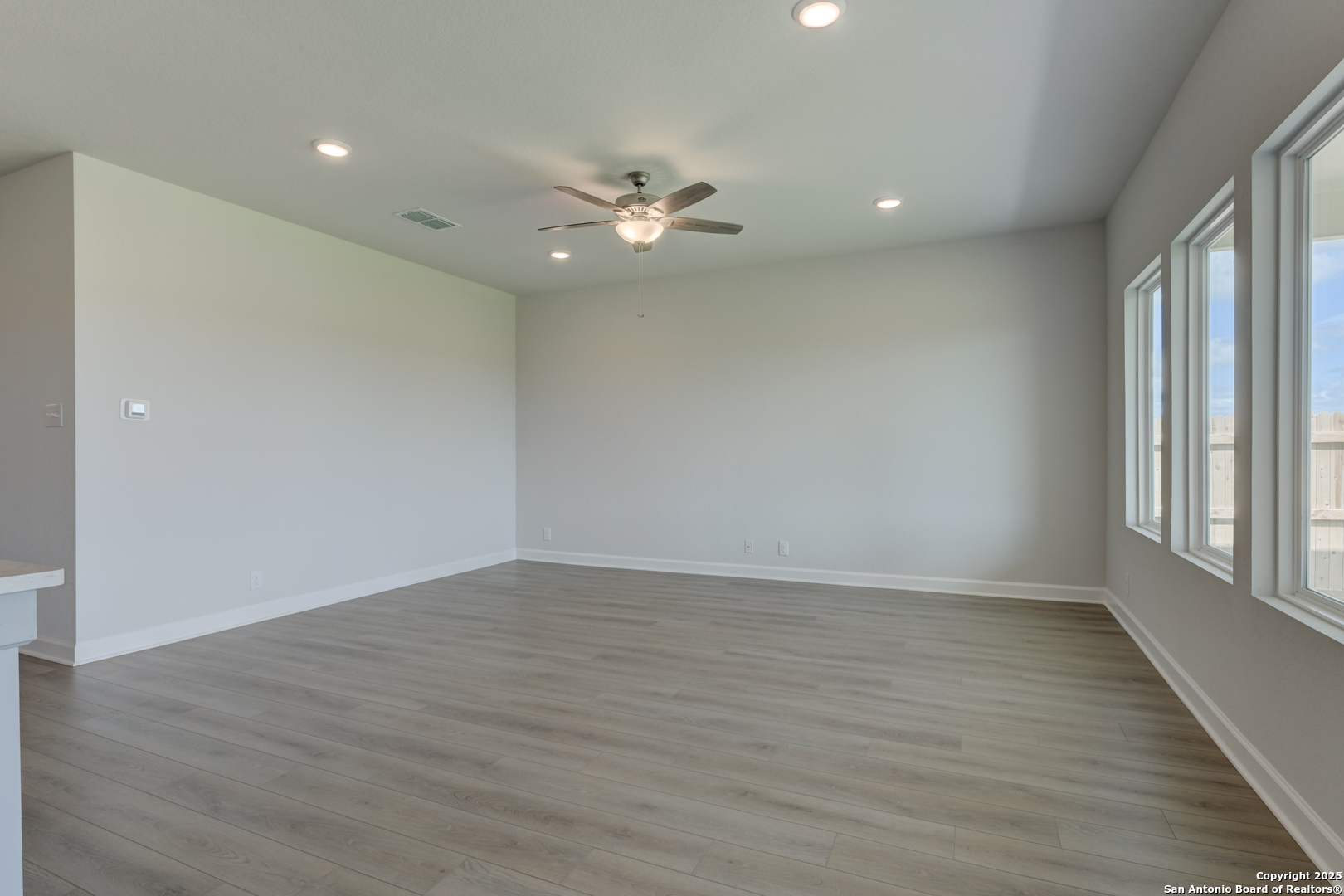 138 Beveridge Road Seguin, TX 78155 - Photo 15 of 41