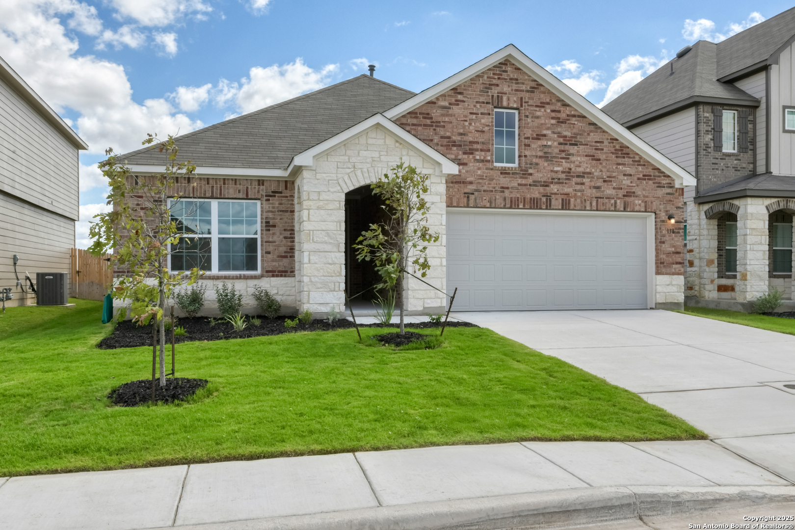 138 Beveridge Road Seguin, TX 78155 - Photo 3 of 41