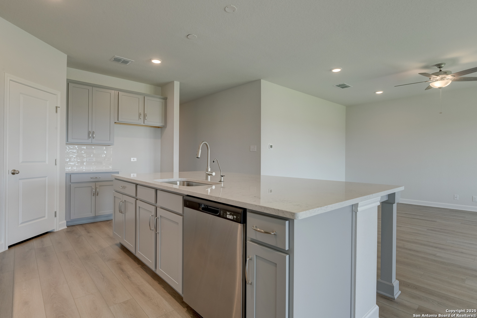 138 Beveridge Road Seguin, TX 78155 - Photo 9 of 41